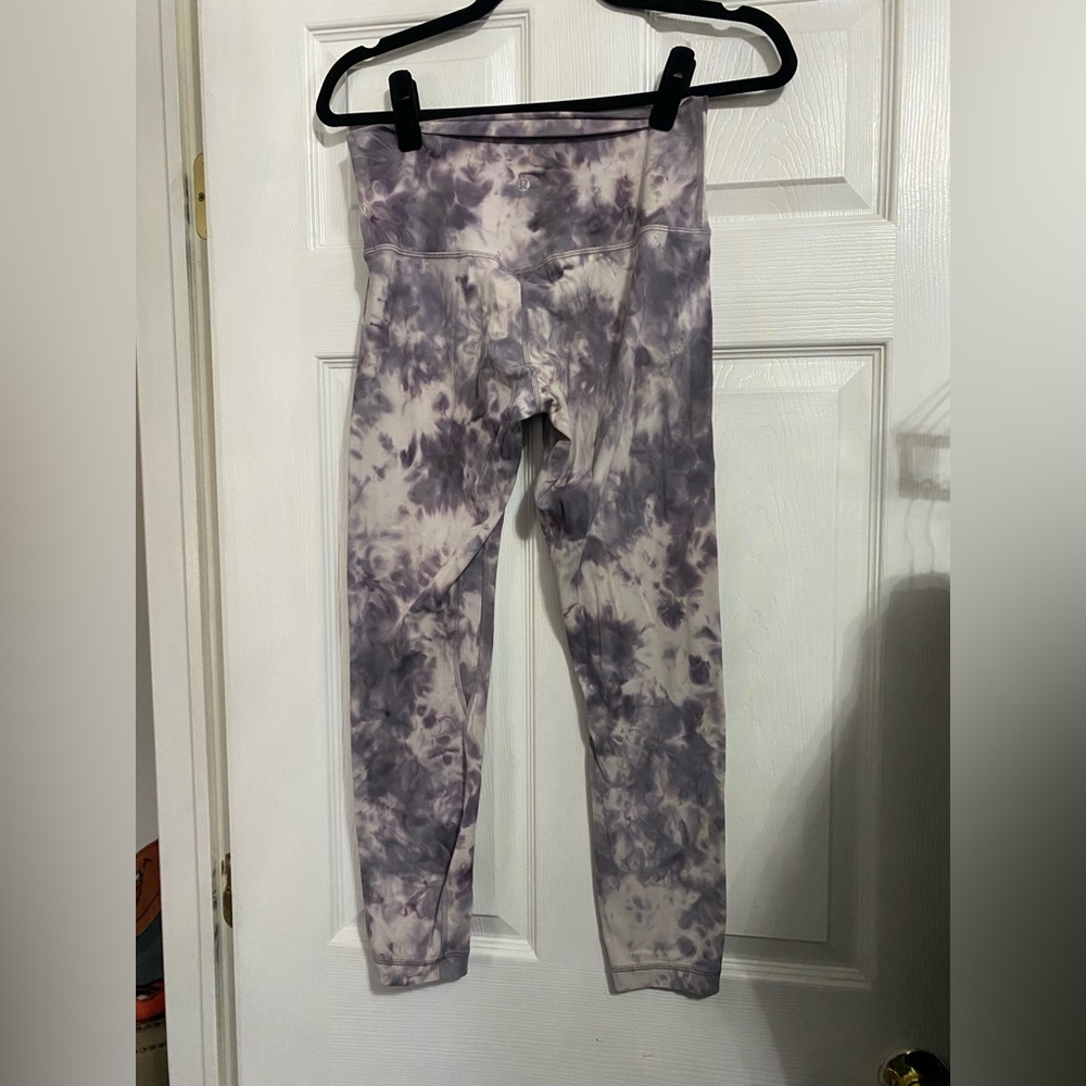 Lululemon Align light purple tie dye workout pants. Size medium/8.